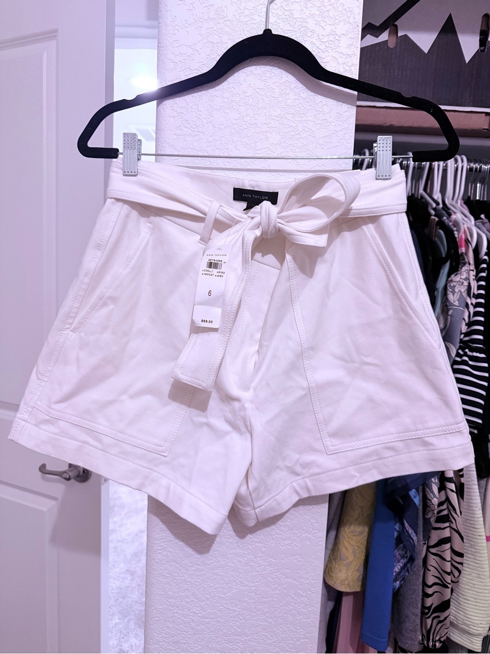 Ann Taylor Cream High-Waist Tie-Belt Cotton Shorts
